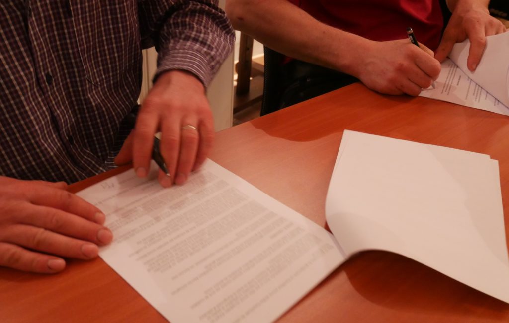 signature de l'acte de création de l'ASBL NovaTerre