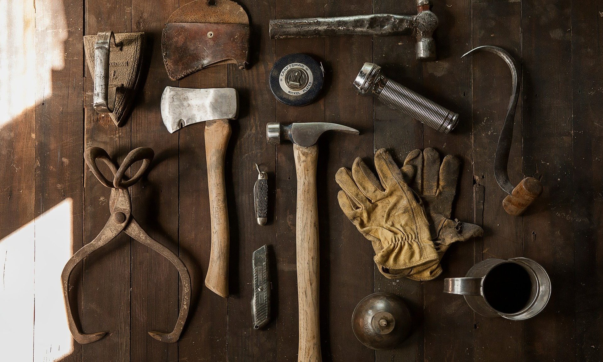 tools-498202_1920